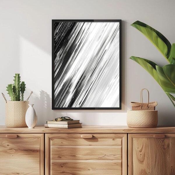 Gestische Malerei Schwarz-Weiß Kunstdruck Bild mit schwarzem Rahmen aus Holz